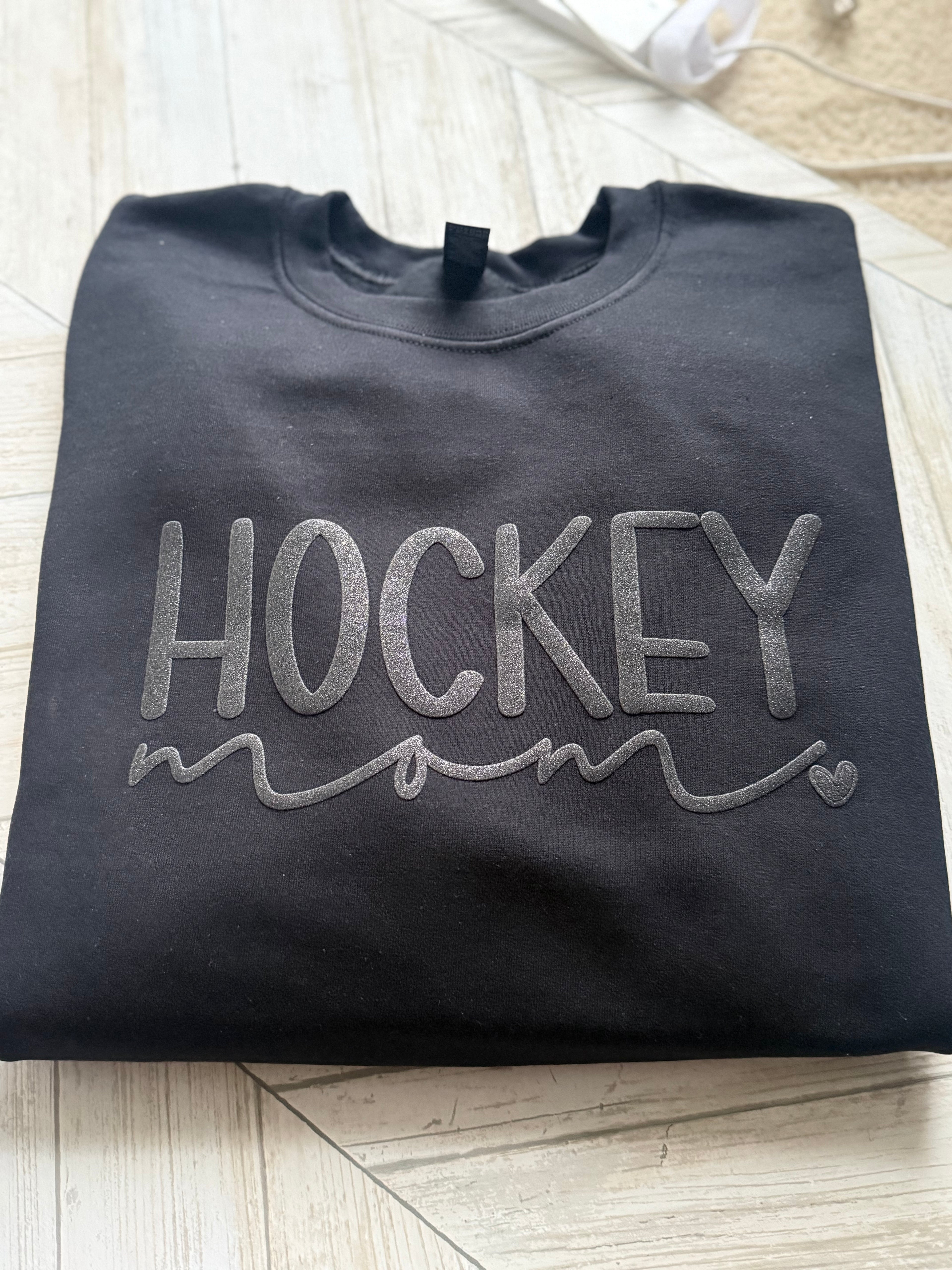Hockey Mom with Glitter Puff Design